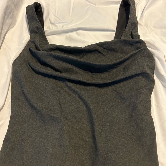 Zara Ruched Tank - Picture 4 of 7